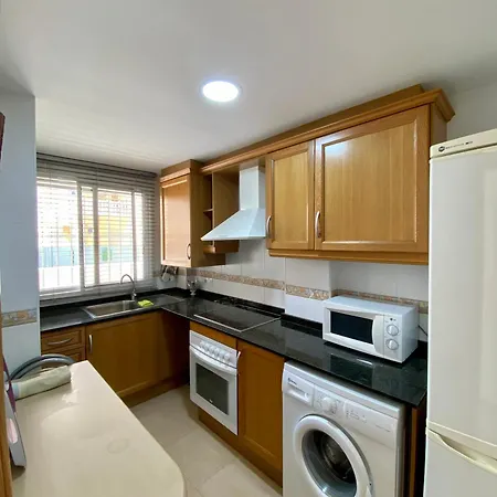 Apartamento Costa Moncofar, A 50 Metros De La Playa, Con Parking Y Piscina *
